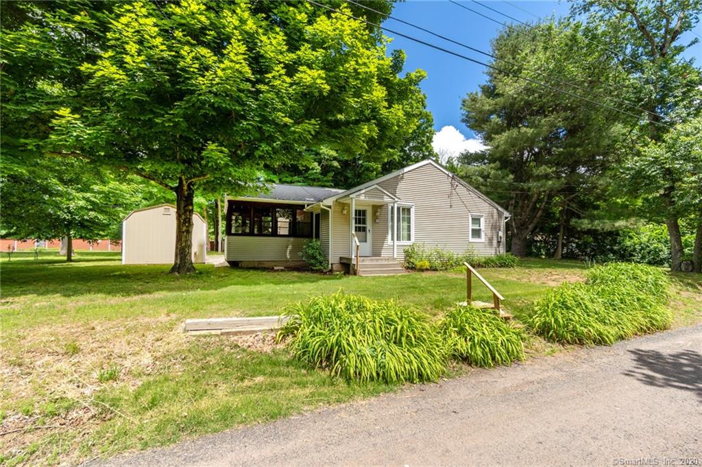 17 Berry Road East Haddam CT 06423