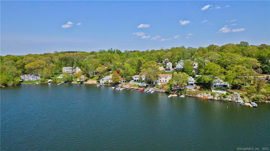 52 Wangonk Trail East Hampton CT 06424