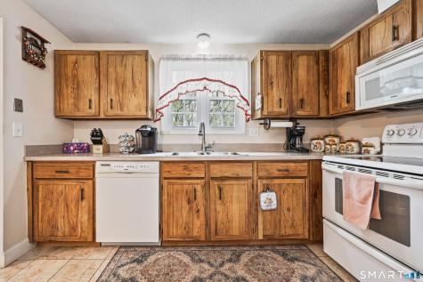 39 Marita Drive Waterbury CT 06705