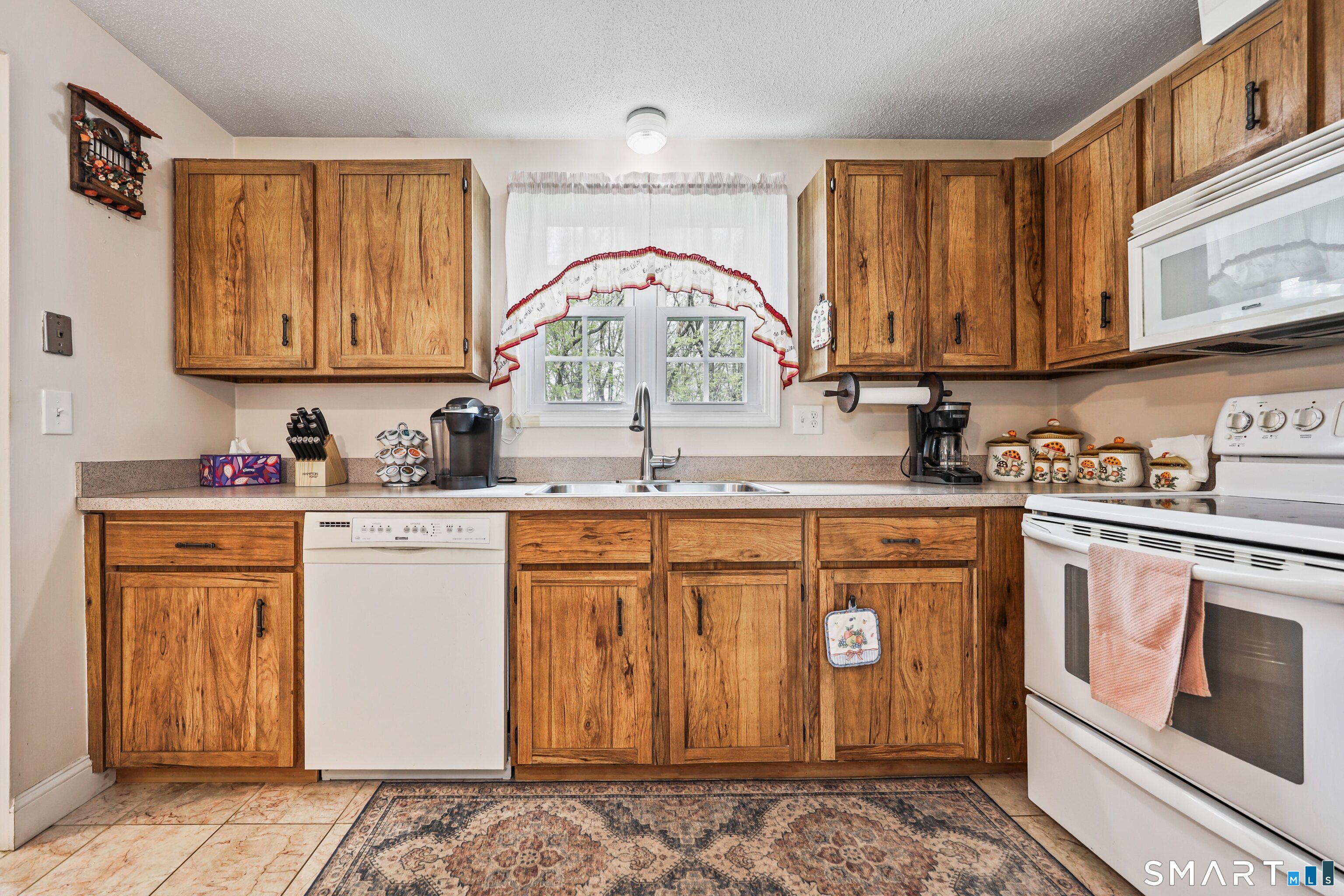 39 Marita Drive Waterbury CT 06705