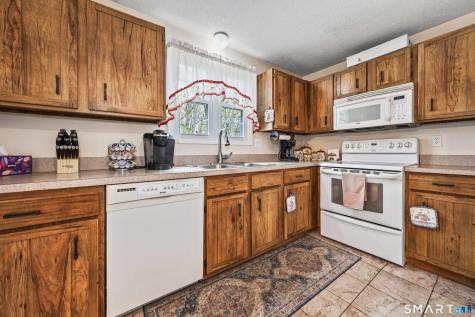 39 Marita Drive Waterbury CT 06705