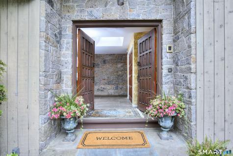 4 Aspetuck Hill Lane Weston CT 06883