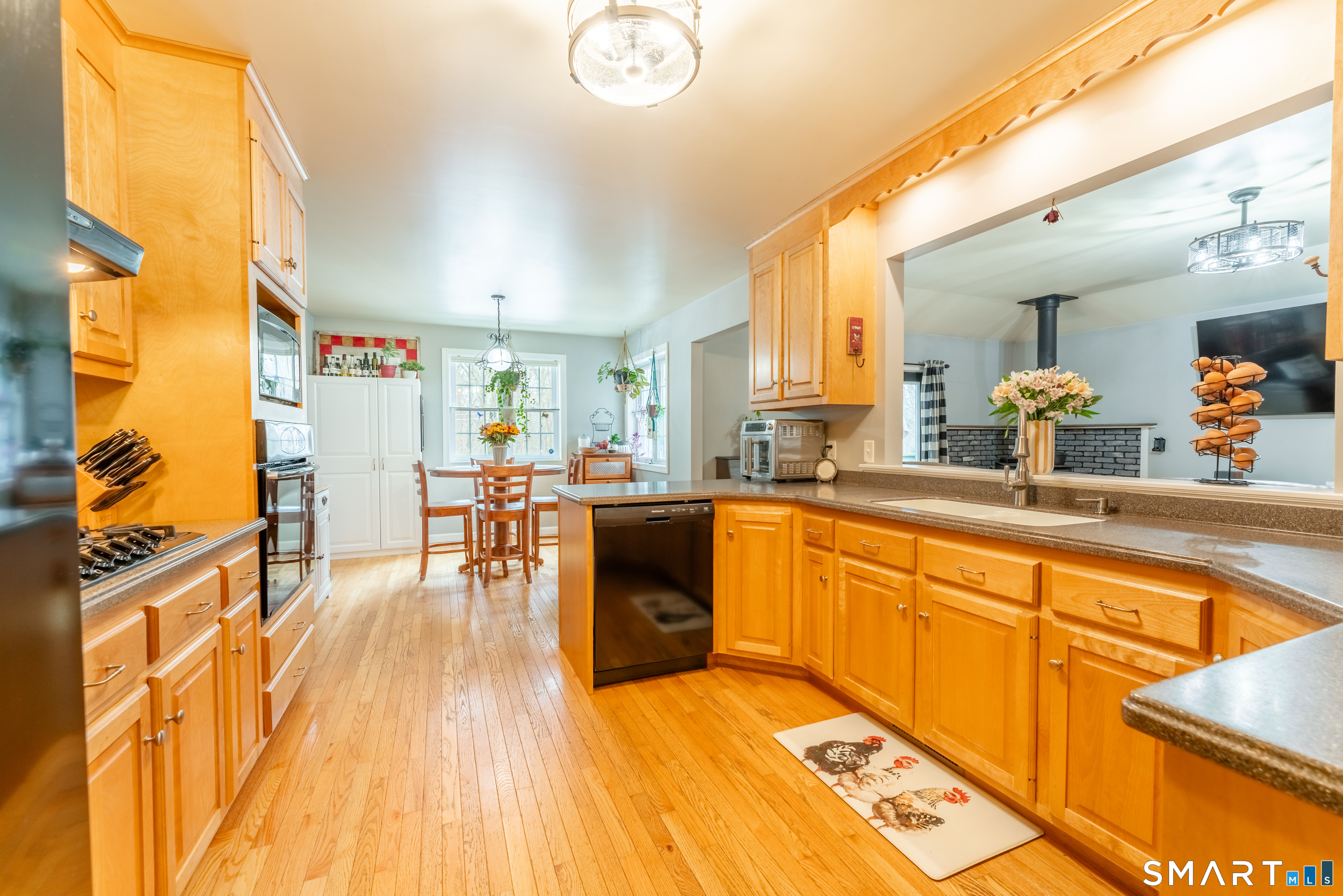 10 Meadow Brook Circle Lisbon CT 06351