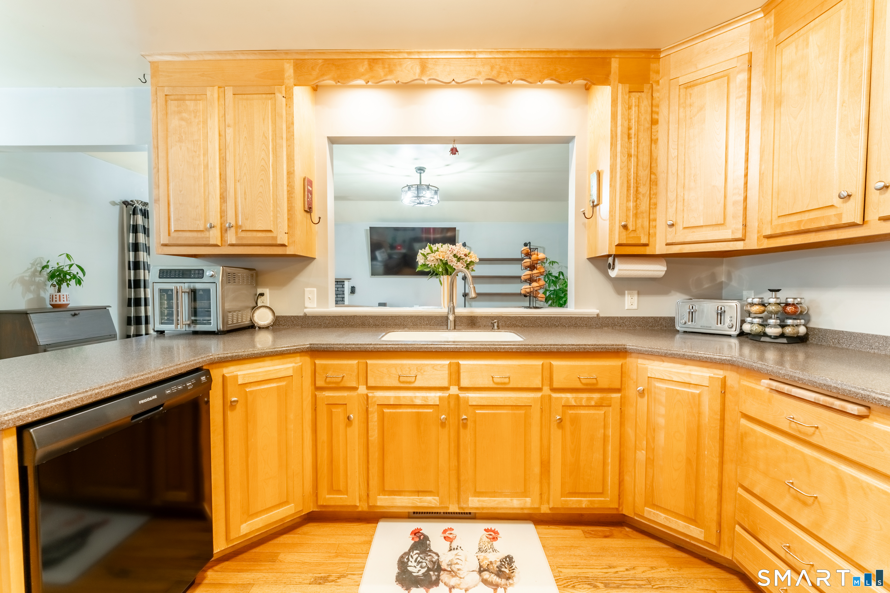 10 Meadow Brook Circle Lisbon CT 06351