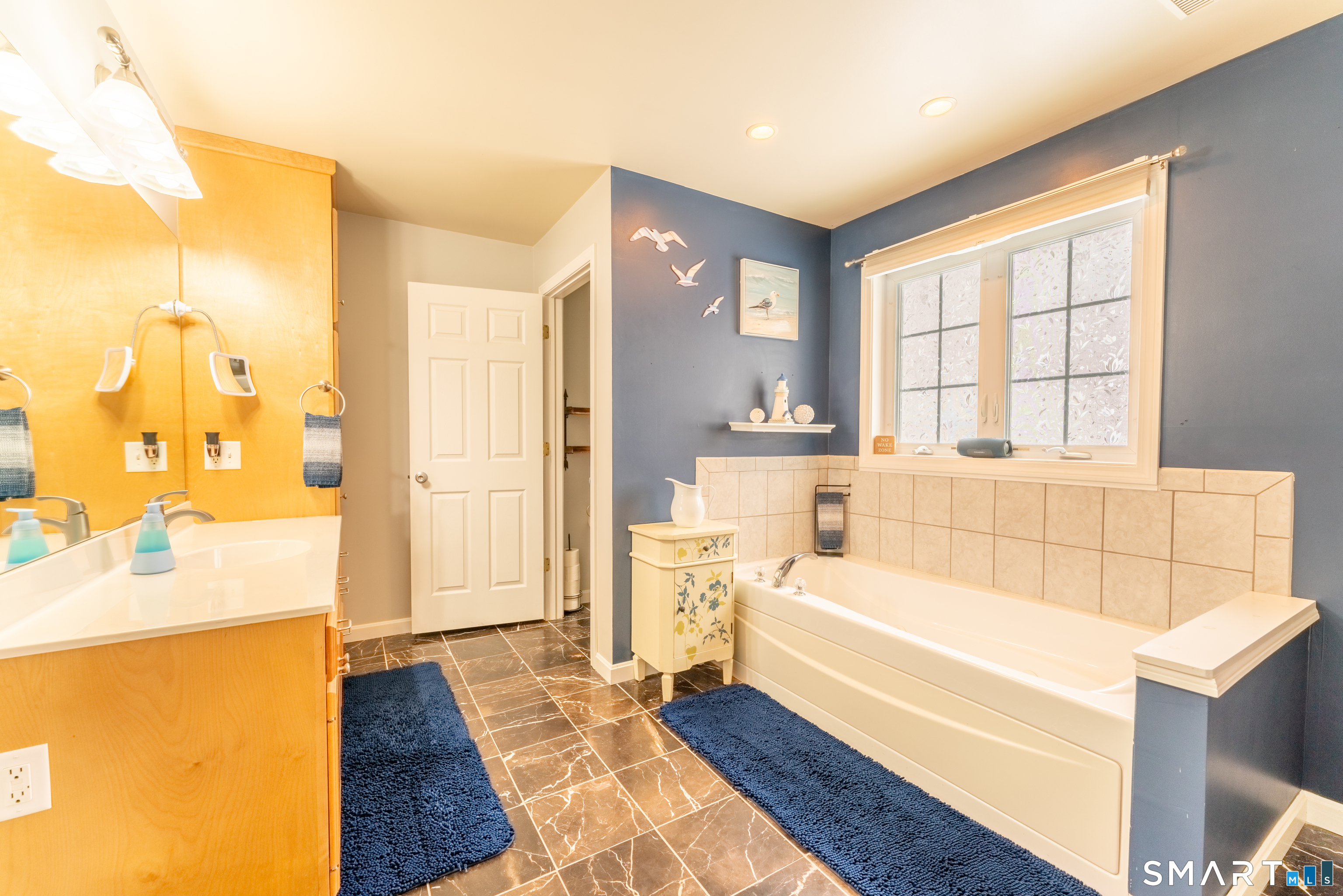 10 Meadow Brook Circle Lisbon CT 06351