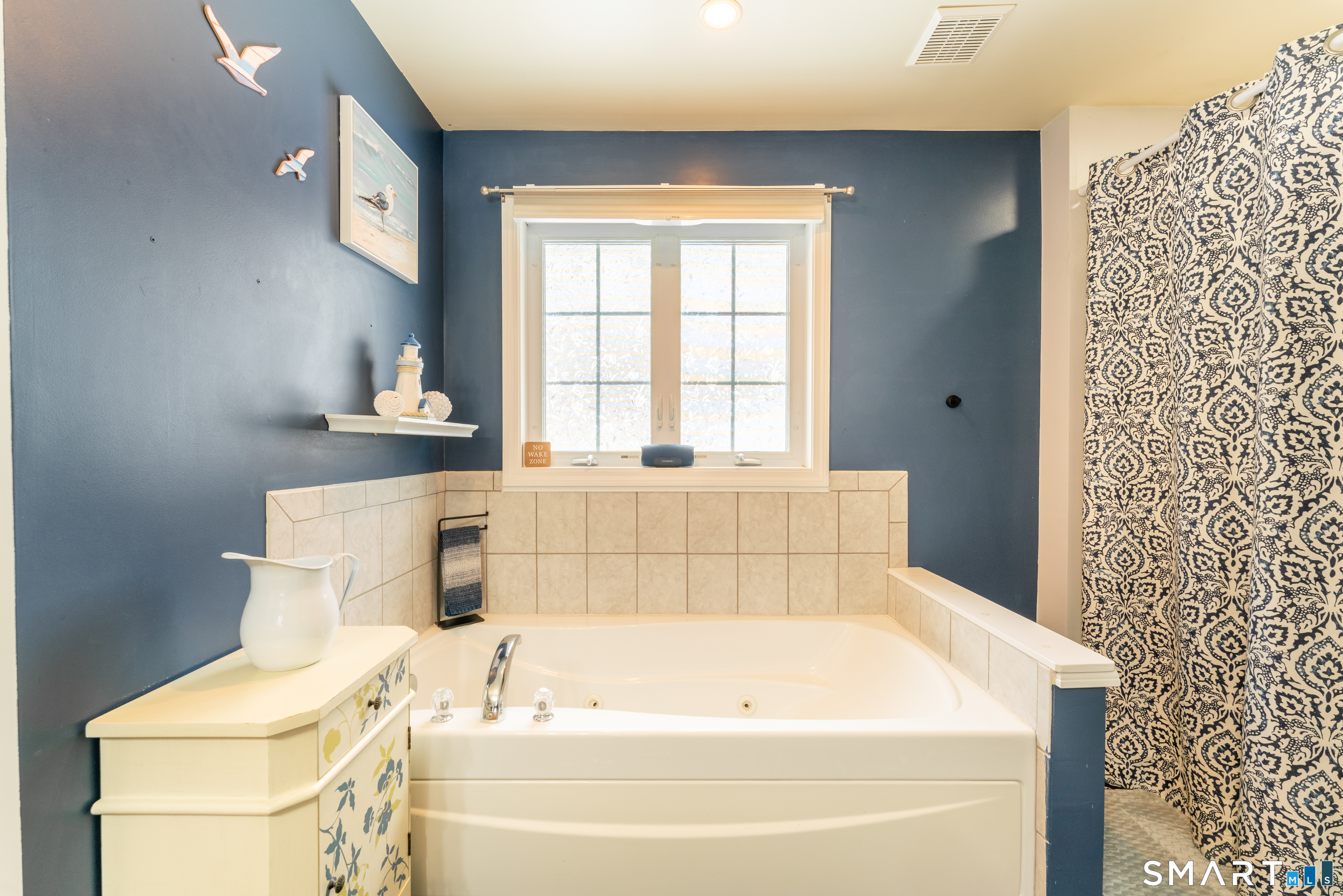 10 Meadow Brook Circle Lisbon CT 06351