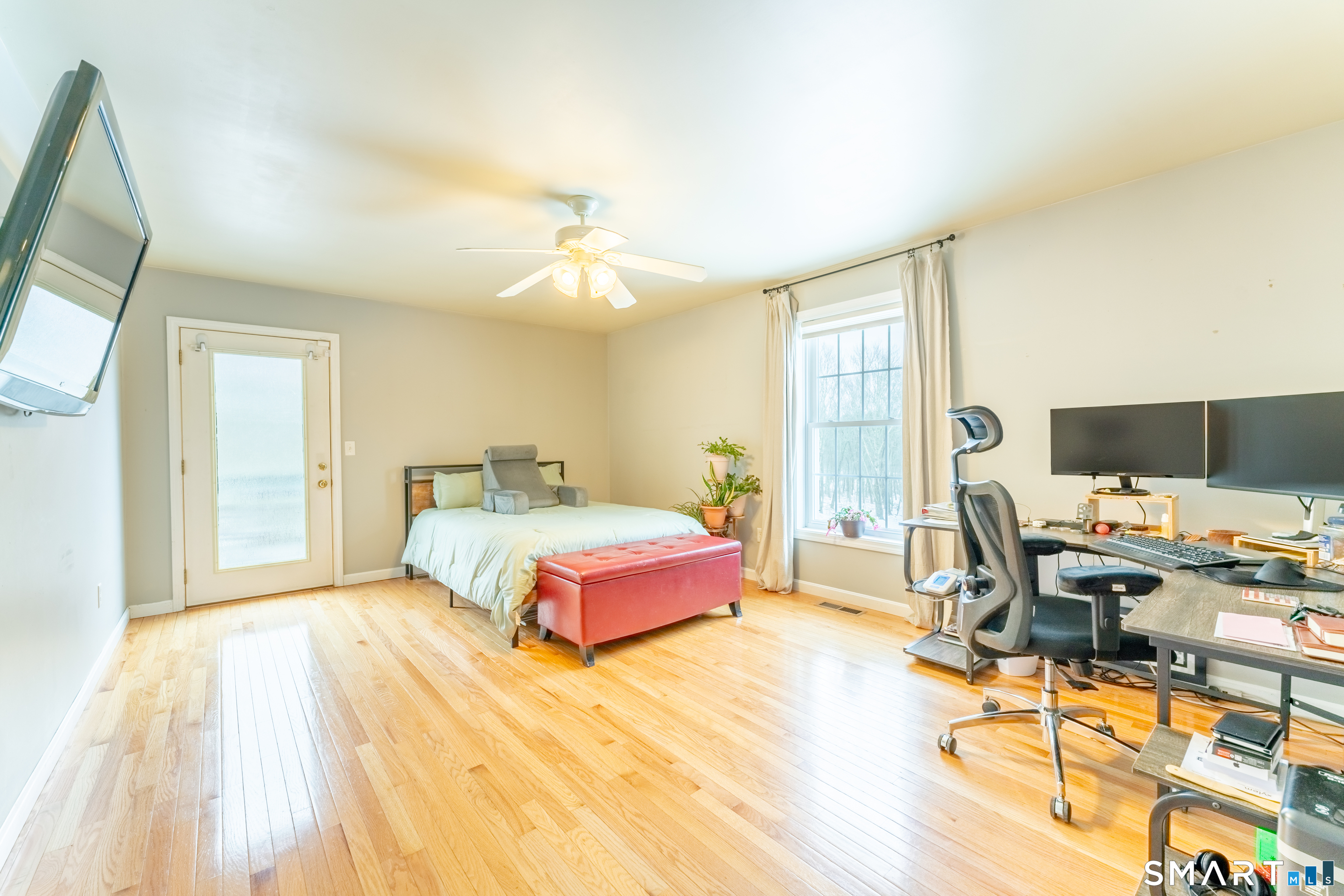 10 Meadow Brook Circle Lisbon CT 06351