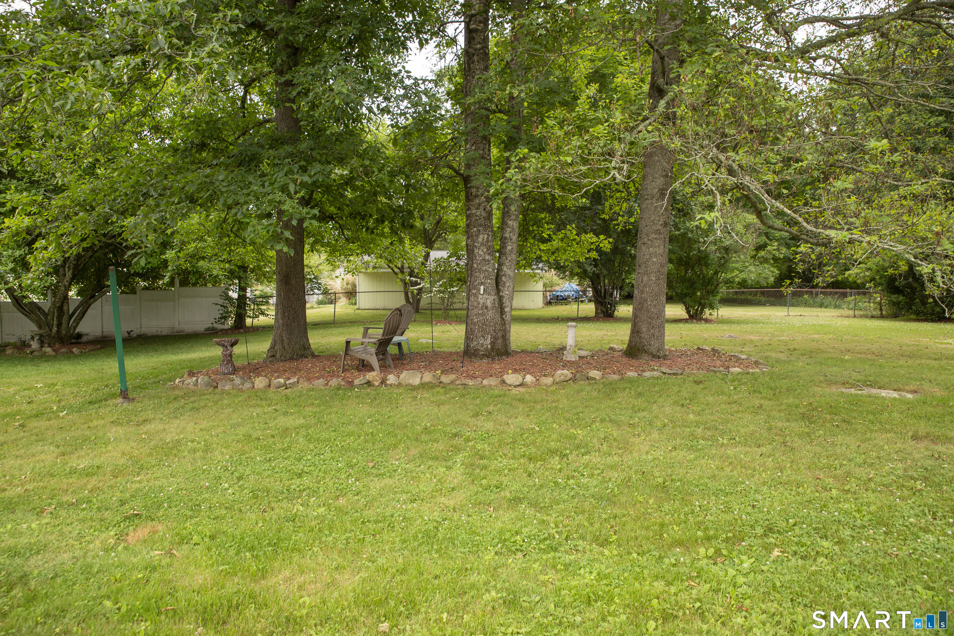 27 Old Colony Road North Stonington CT 06359