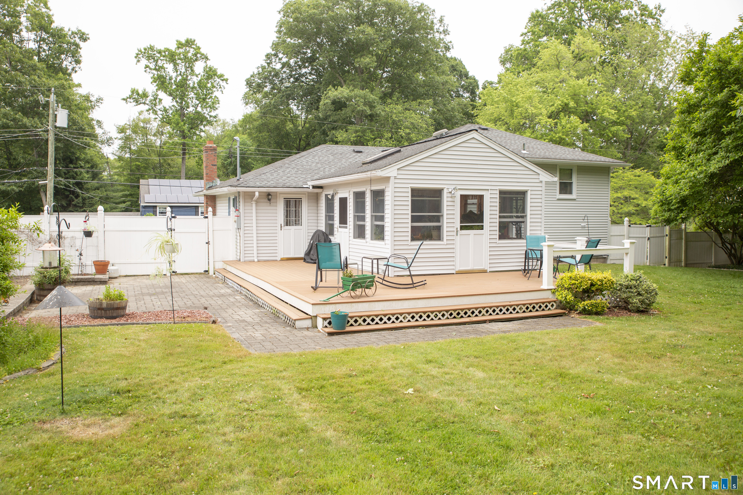 27 Old Colony Road North Stonington CT 06359