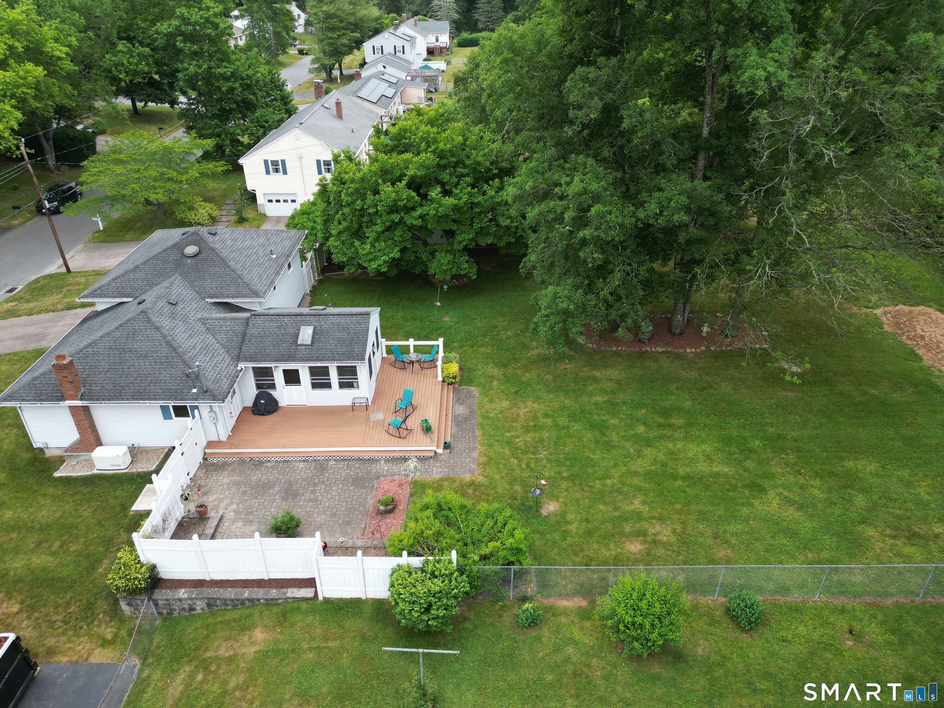 27 Old Colony Road North Stonington CT 06359
