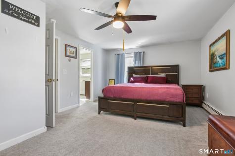 67 Deerfield Ridge Drive Groton CT 06355
