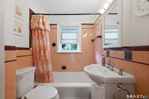 150 Clough Road Waterbury CT 06708