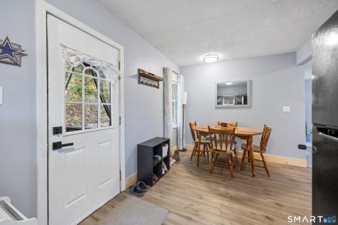 174 Roosevelt Drive Seymour CT 06483
