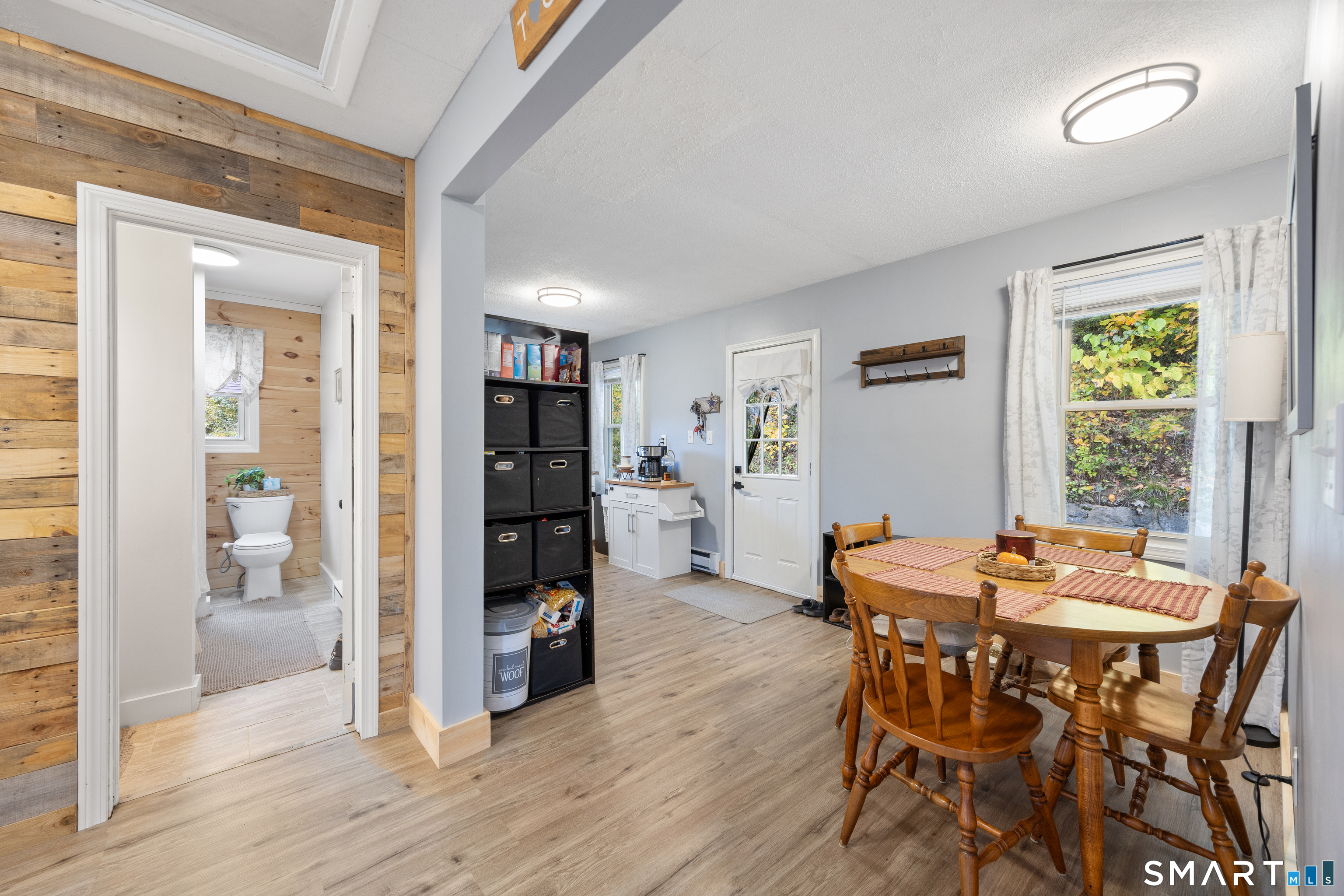 174 Roosevelt Drive Seymour CT 06483
