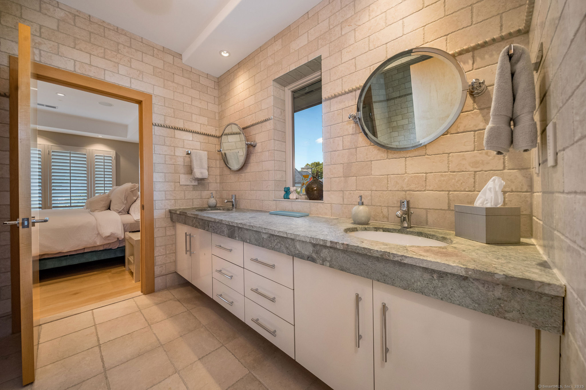 20 Saltus Drive Old Saybrook CT 06475