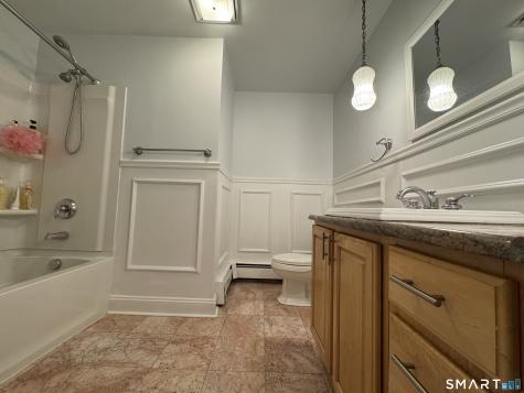 38 Grey Ledge Drive Guilford CT 06437