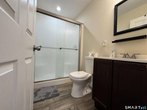 38 Grey Ledge Drive Guilford CT 06437