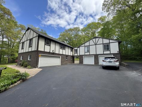 38 Grey Ledge Drive Guilford CT 06437