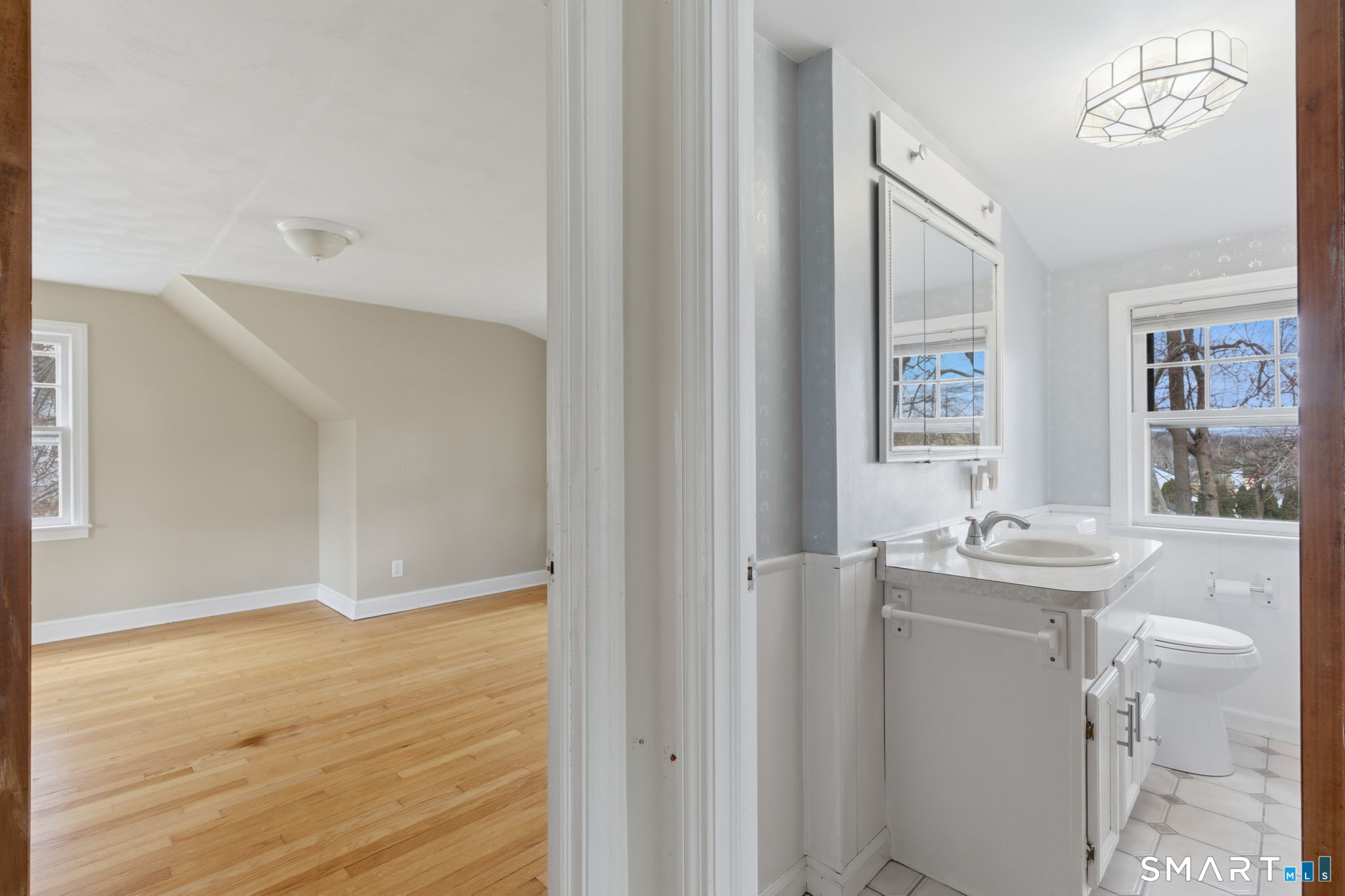 72 Lawndale Avenue Bristol CT 06010