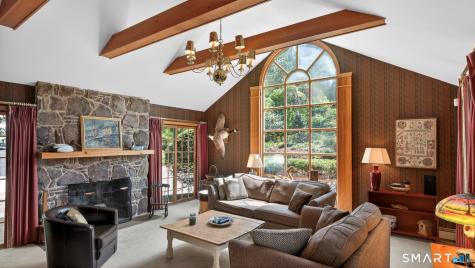 16 Pinnacle Mountain Road Simsbury CT 06070