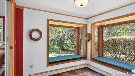 16 Pinnacle Mountain Road Simsbury CT 06070