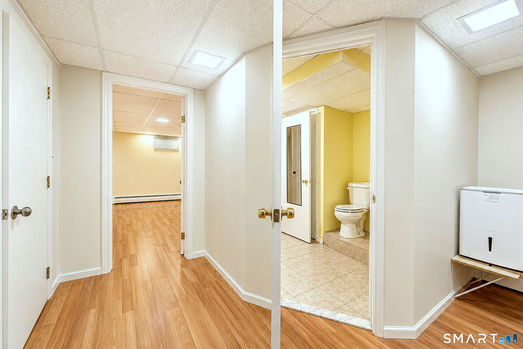 10 Vernon Court Woodbridge CT 06525