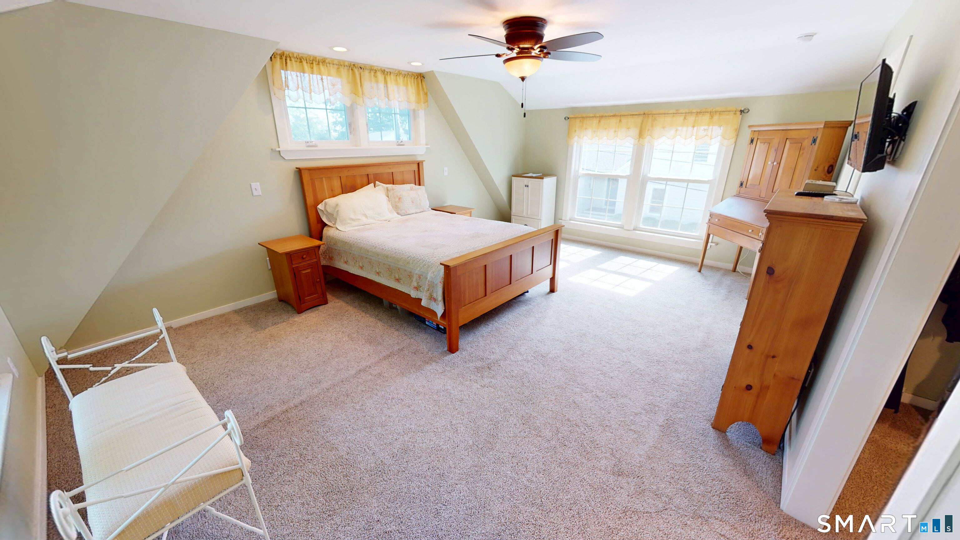 25 Beckwith Street East Lyme CT 06357