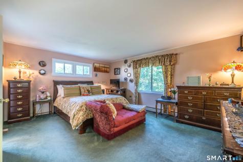 6 Twins Court Norwich CT 06360