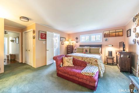 6 Twins Court Norwich CT 06360