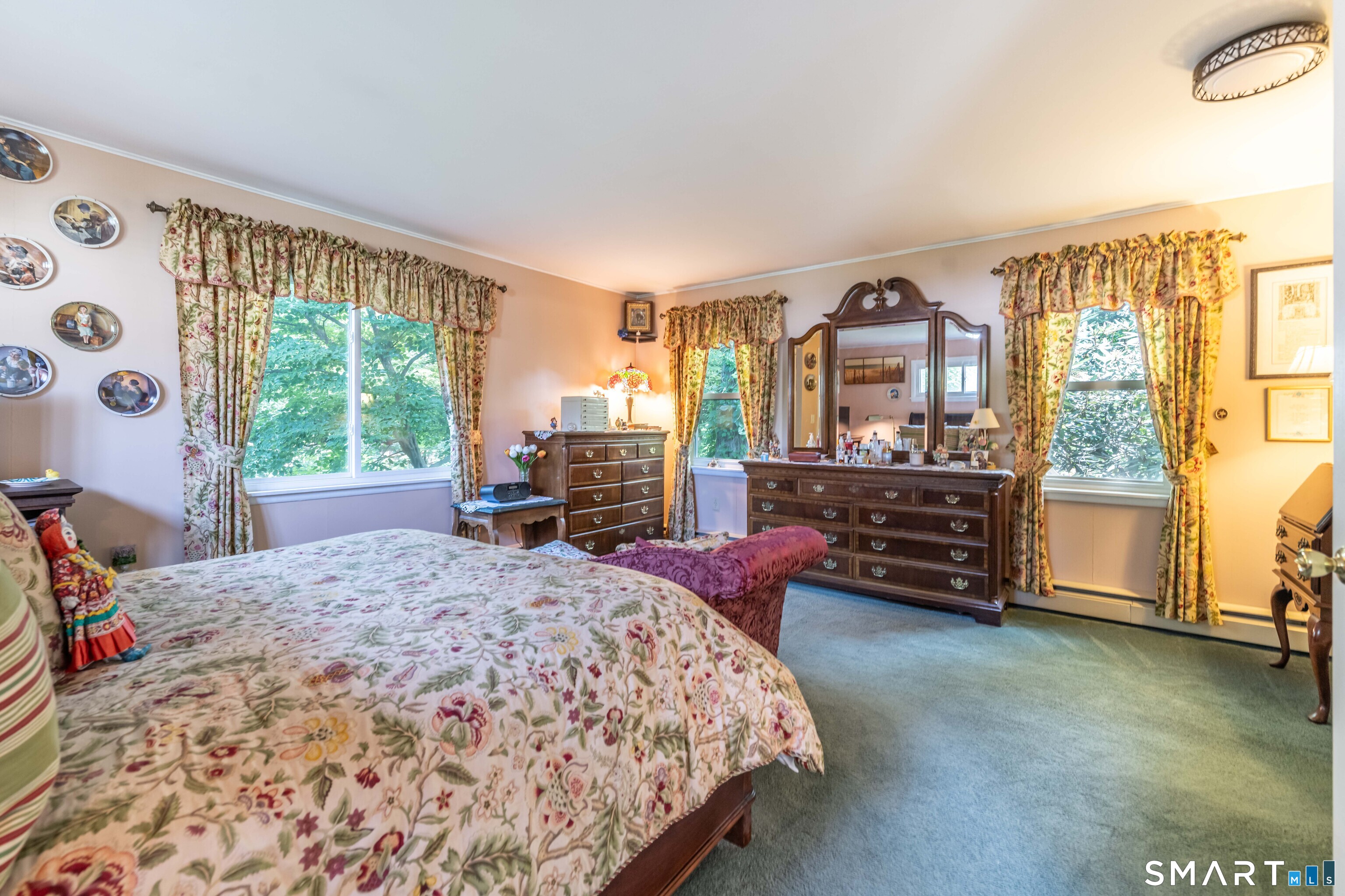 6 Twins Court Norwich CT 06360