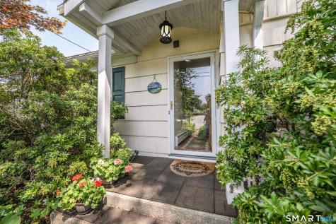 6 Twins Court Norwich CT 06360