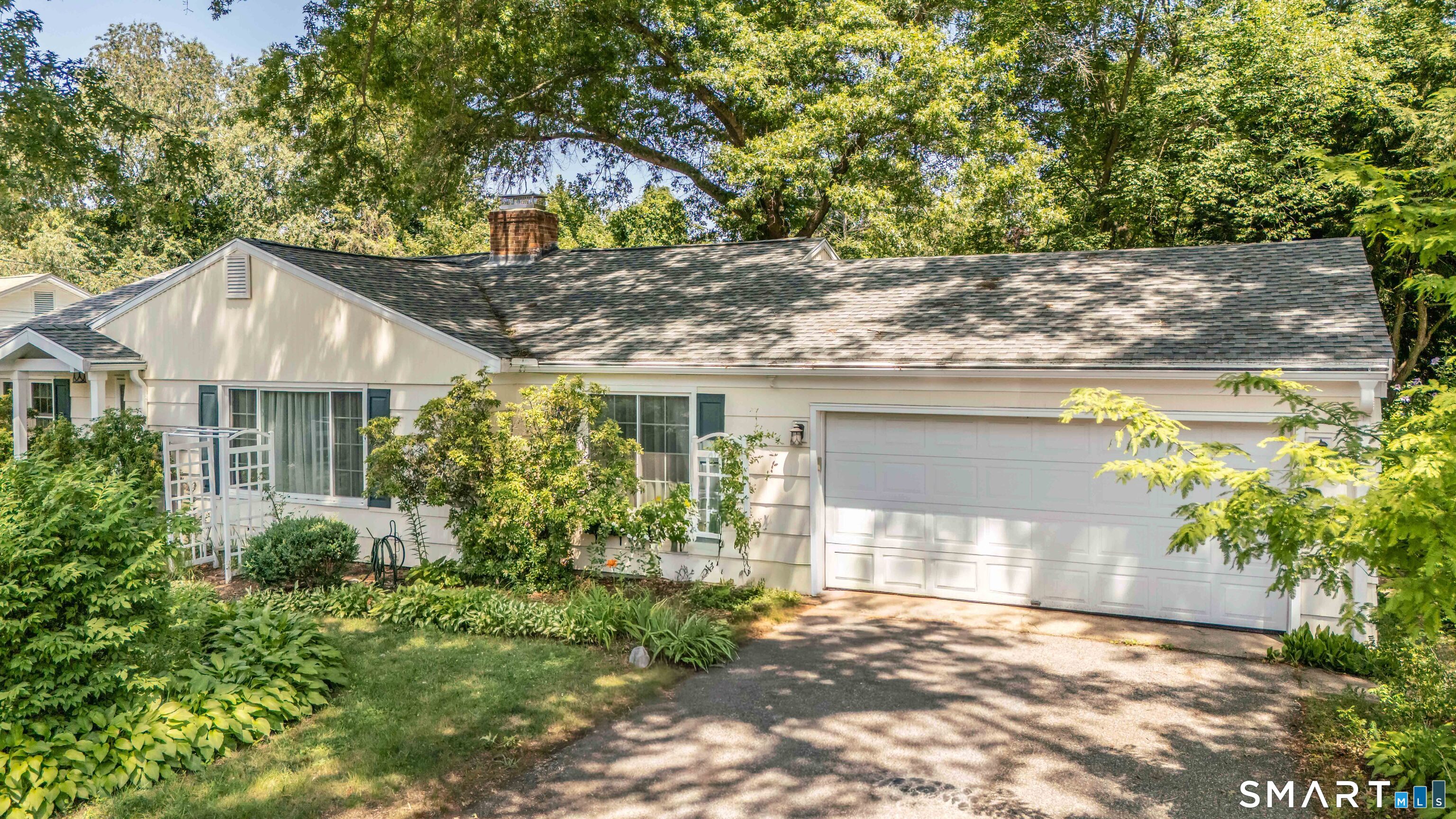 6 Twins Court Norwich CT 06360
