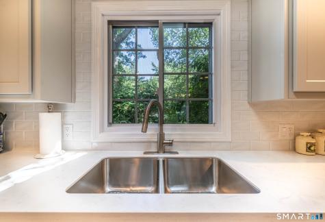 6 Twins Court Norwich CT 06360