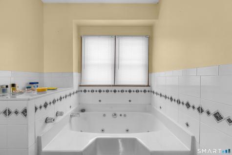 5 Ashley Road Windsor CT 06095