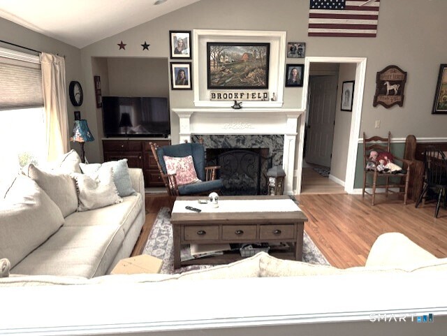 215 Whisconier Road Brookfield CT 06804