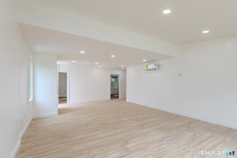 280 Shore Road Old Lyme CT 06371
