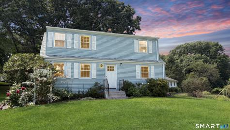 7 Massachusetts Road Montville CT 06370
