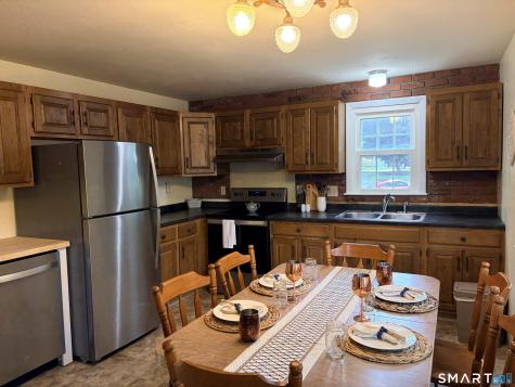 7 Massachusetts Road Montville CT 06370