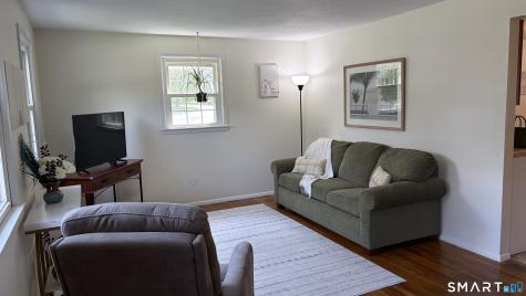 7 Massachusetts Road Montville CT 06370