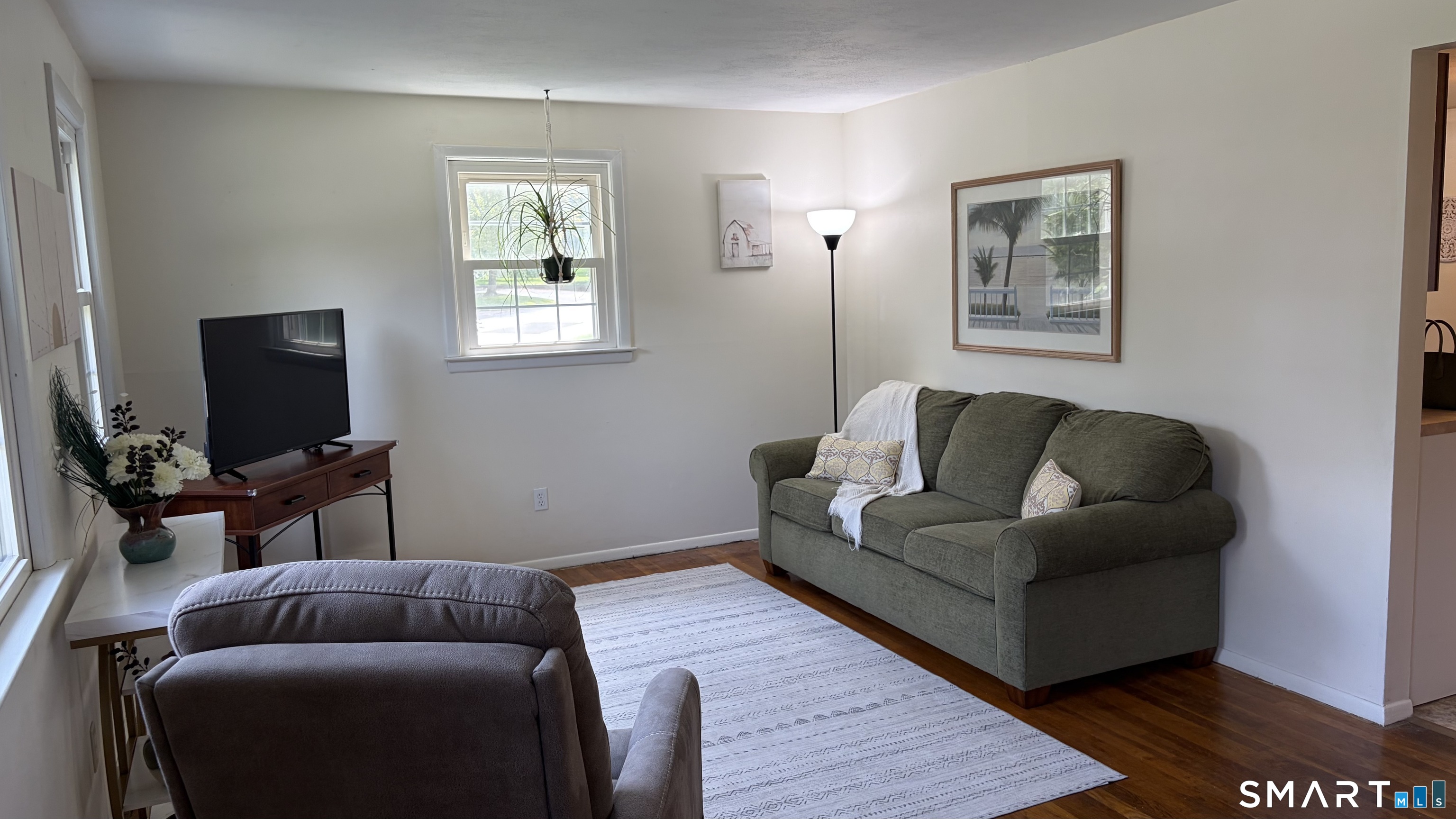 7 Massachusetts Road Montville CT 06370