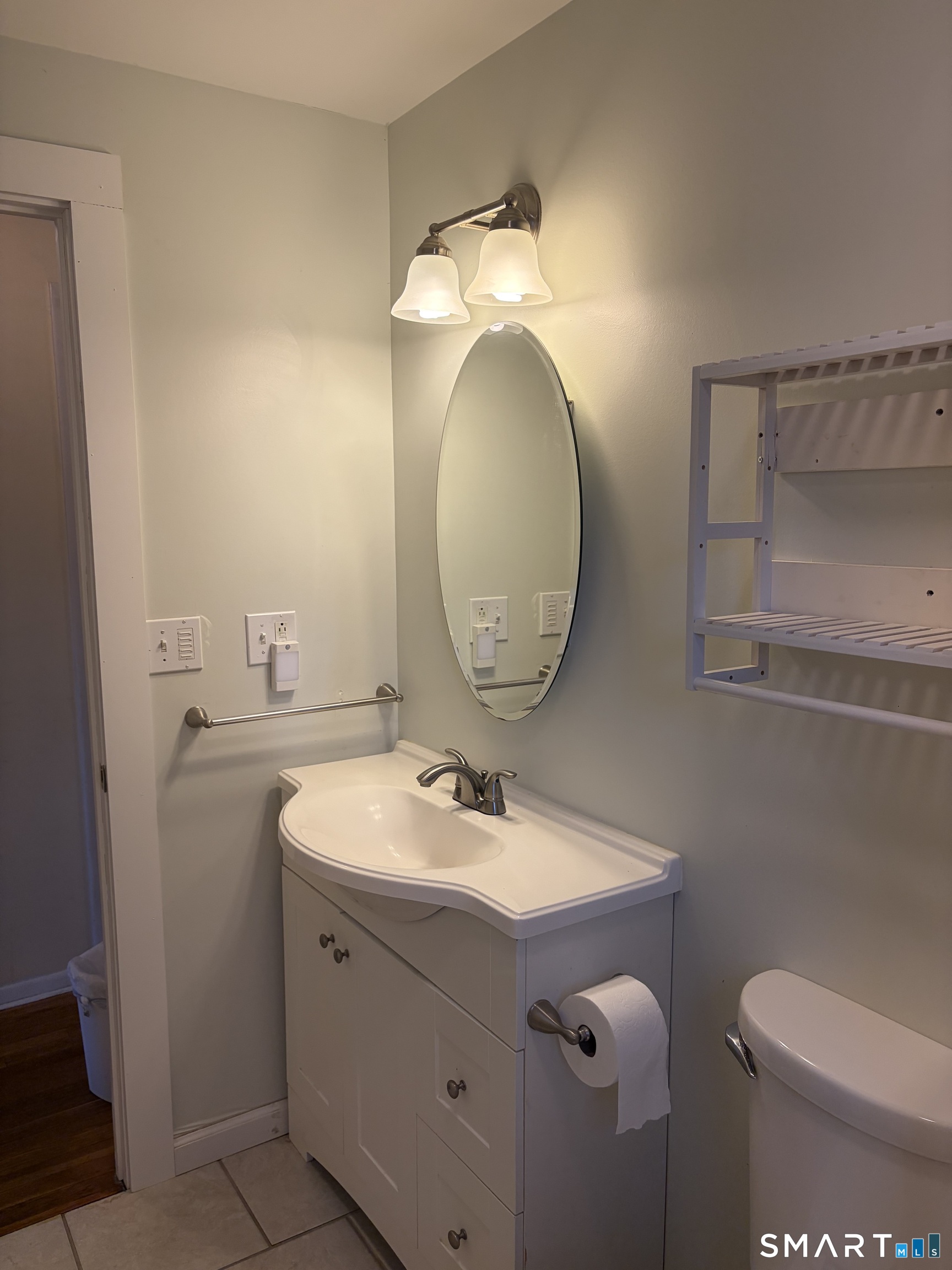7 Massachusetts Road Montville CT 06370