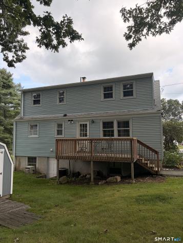7 Massachusetts Road Montville CT 06370