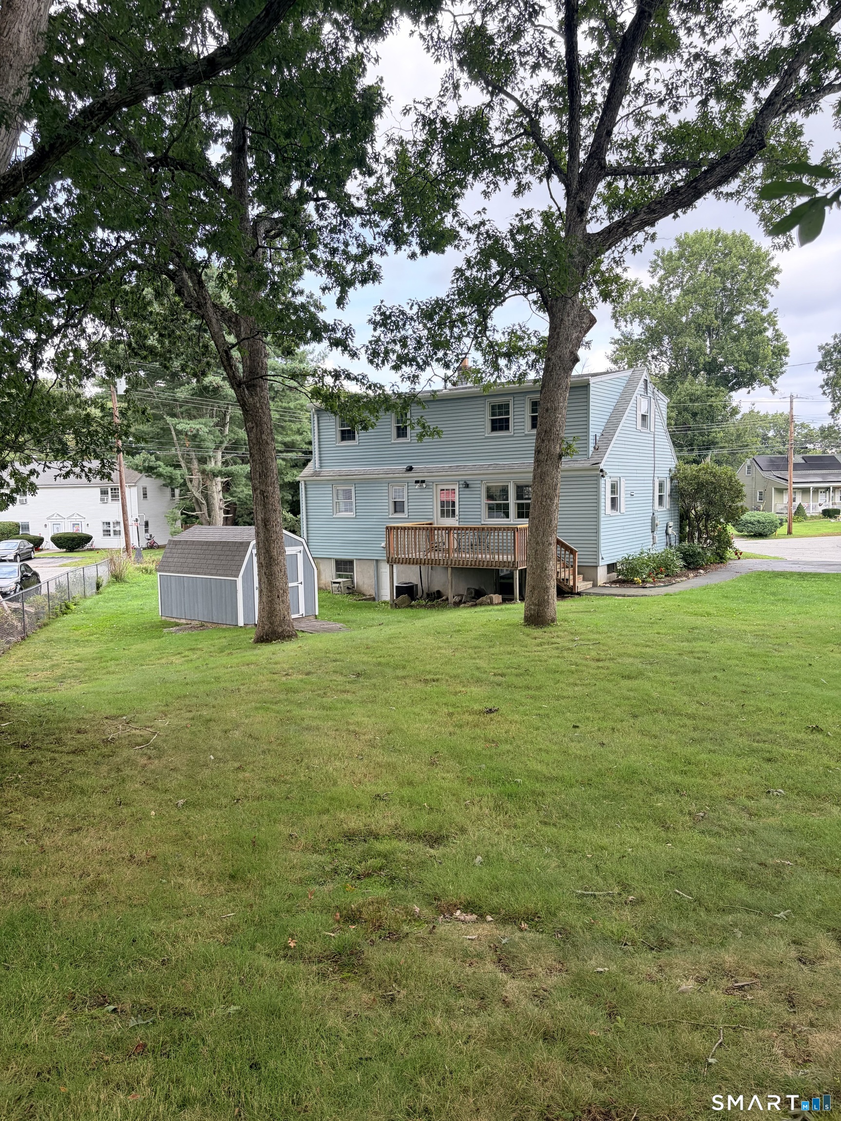 7 Massachusetts Road Montville CT 06370