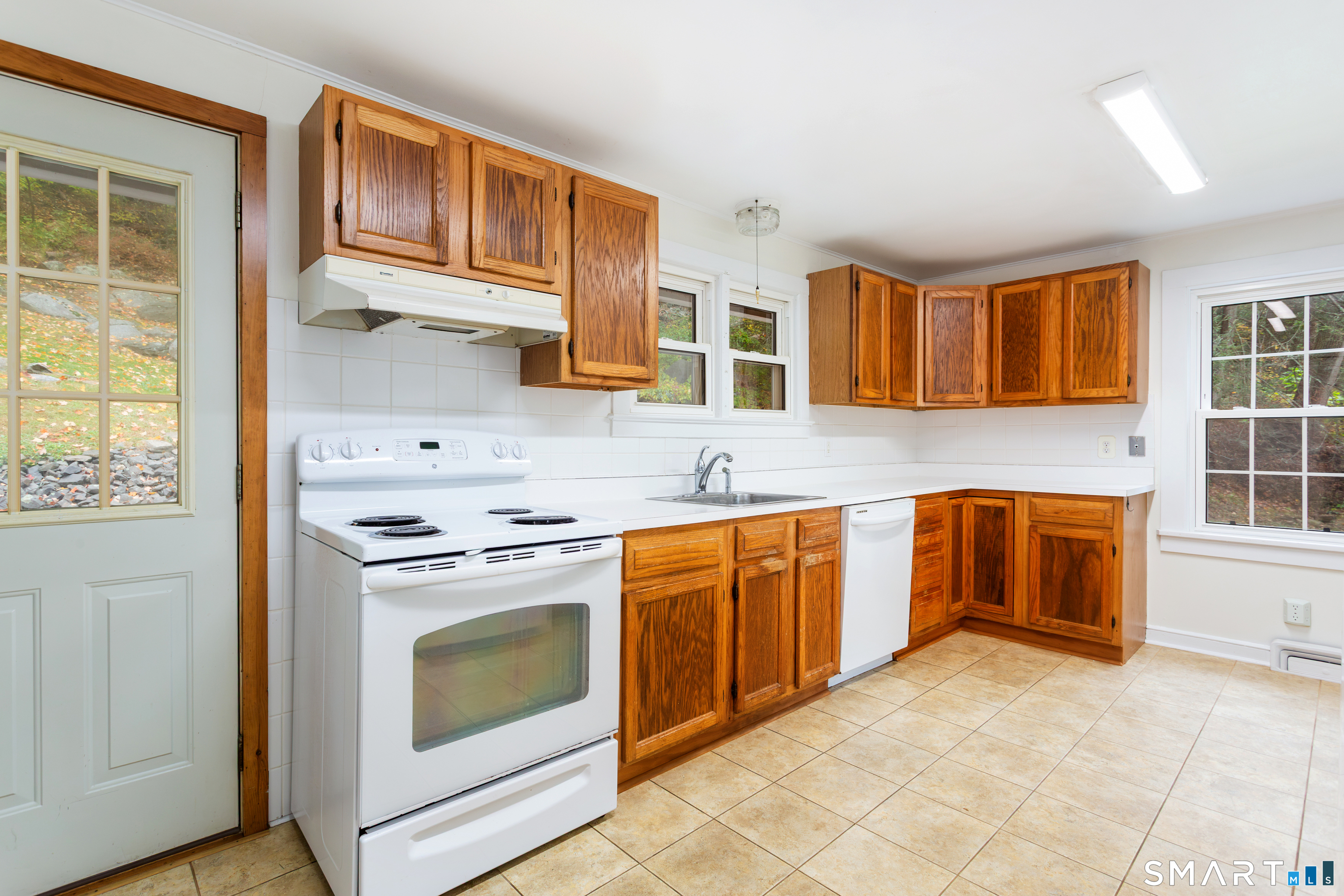 208 Route 37 South Highway Sherman CT 06784