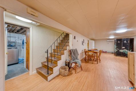 1 Gloria Heights Portland CT 06480