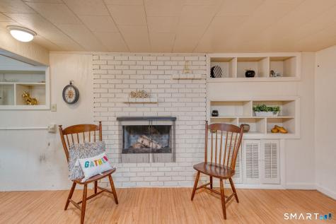 1 Gloria Heights Portland CT 06480