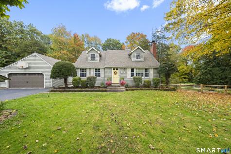40 Wynding Hills Road East Granby CT 06026