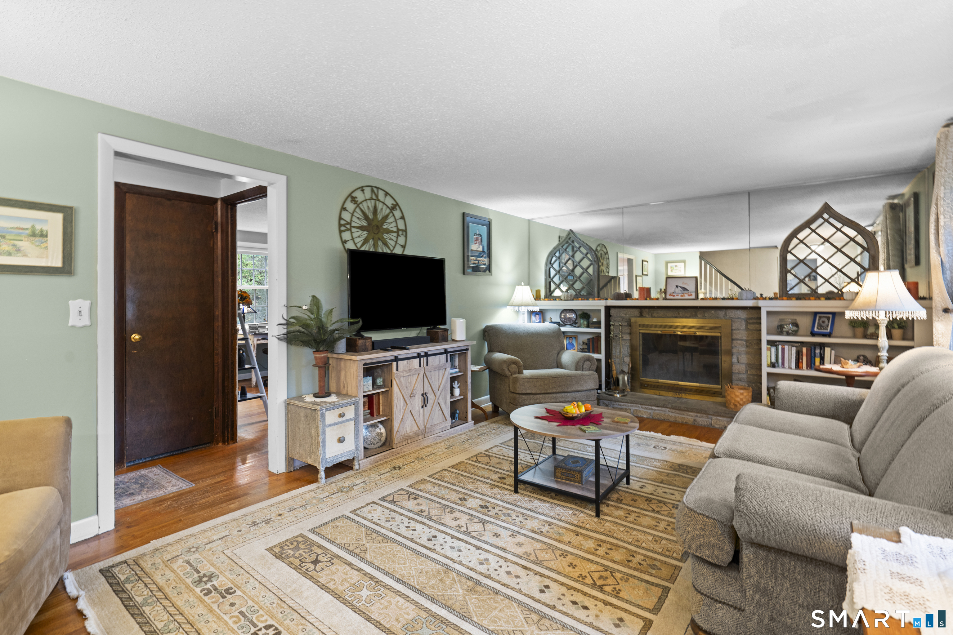 40 Wynding Hills Road East Granby CT 06026