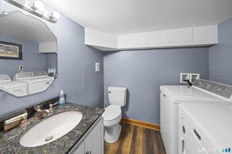 40 Wynding Hills Road East Granby CT 06026