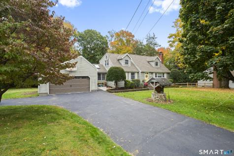 40 Wynding Hills Road East Granby CT 06026